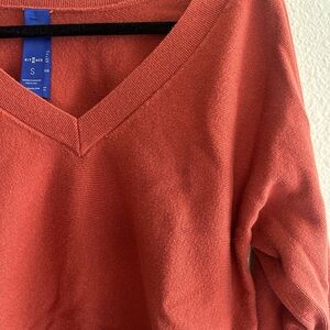 Kit and Ace V-Neck Sweater in Terracotta